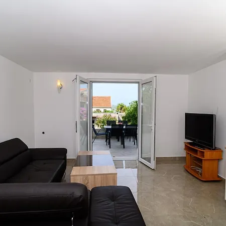 Apartment Sara Trogir