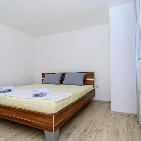 Apartment Sara Trogir